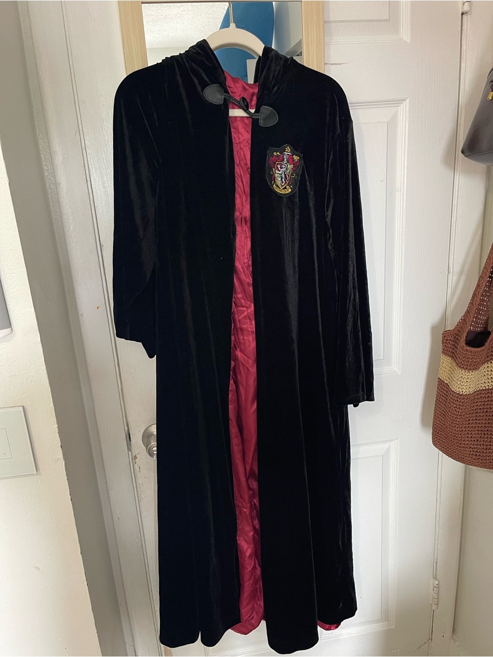 HARRY POTTER BLACK Velvet Hooded Cape with Red Satin Lining and Crest Detail